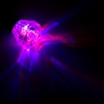 Лазерная указка брелок с карабином для ключей, 3 LED режима арт.1164117